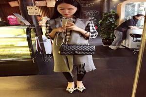 ... 知乎 这么久女主才要出场